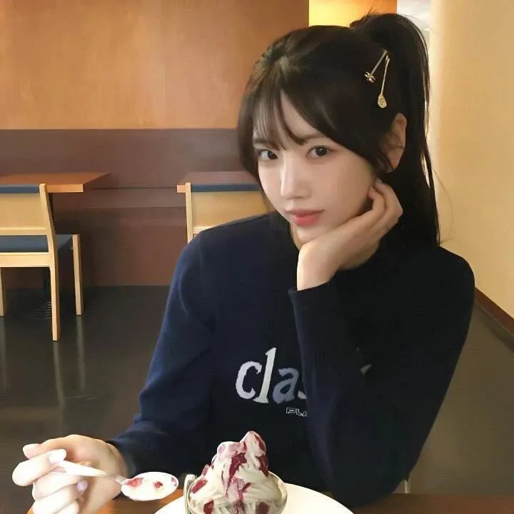 厄尔自助餐厅的女子天团